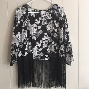 Divided Floral Fringe Kimono Size S